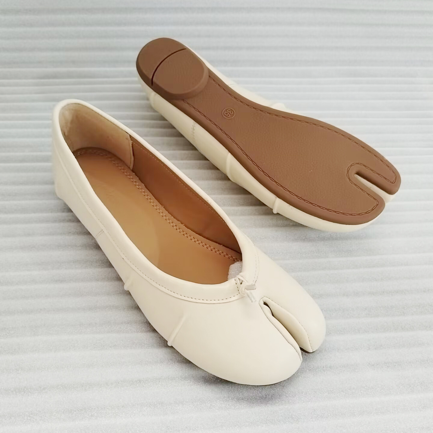 NEW Split Toe Flat Shoes Women - Loafer Flat Women ulasan dan harga